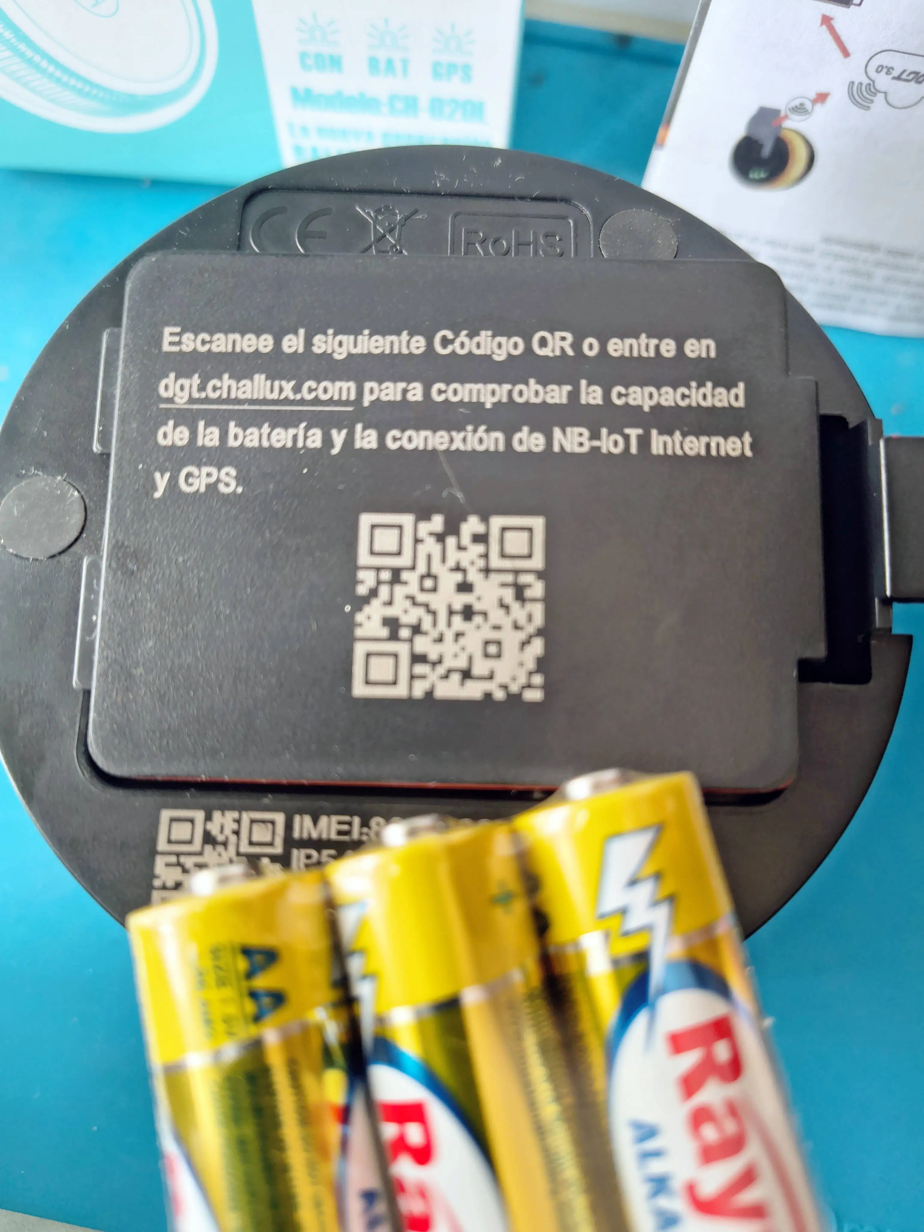 V16 DGT Approved Emergency Beacon  - Baliza V16 + Funda + Cargador + Ventosa photo review